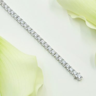 18K White Gold Diamond Bracelet