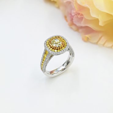 PT950 Platinum 18K Yellow Gold Fancy Yellow Diamond Ring