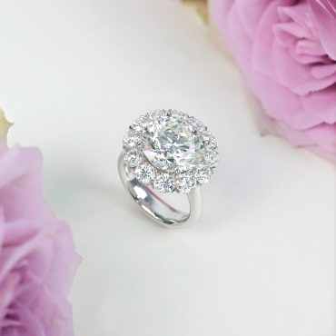 PT950 Platinum Diamond Ring