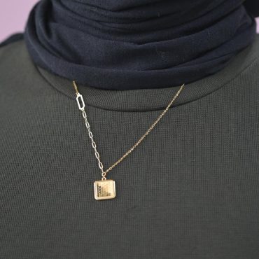 WAH CHAN 916 Gold Necklace - Honeycomb With Square Shape OSC1042