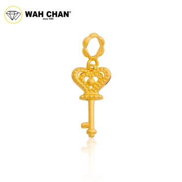 WAH CHAN 916 Gold Pendant - Heart Shape Key OSP1358