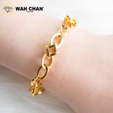 WAH CHAN 916 Gold Bracelet - Geometric Infinity Link OSB1255