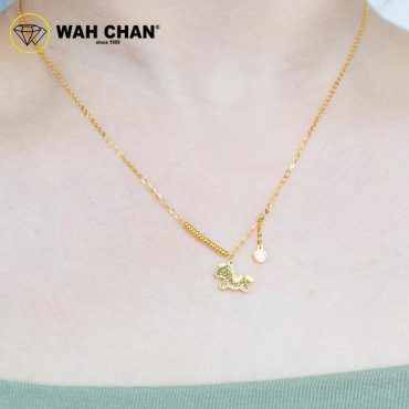 WAH CHAN 916 Gold Necklace - Whimsical Horse OSC1068
