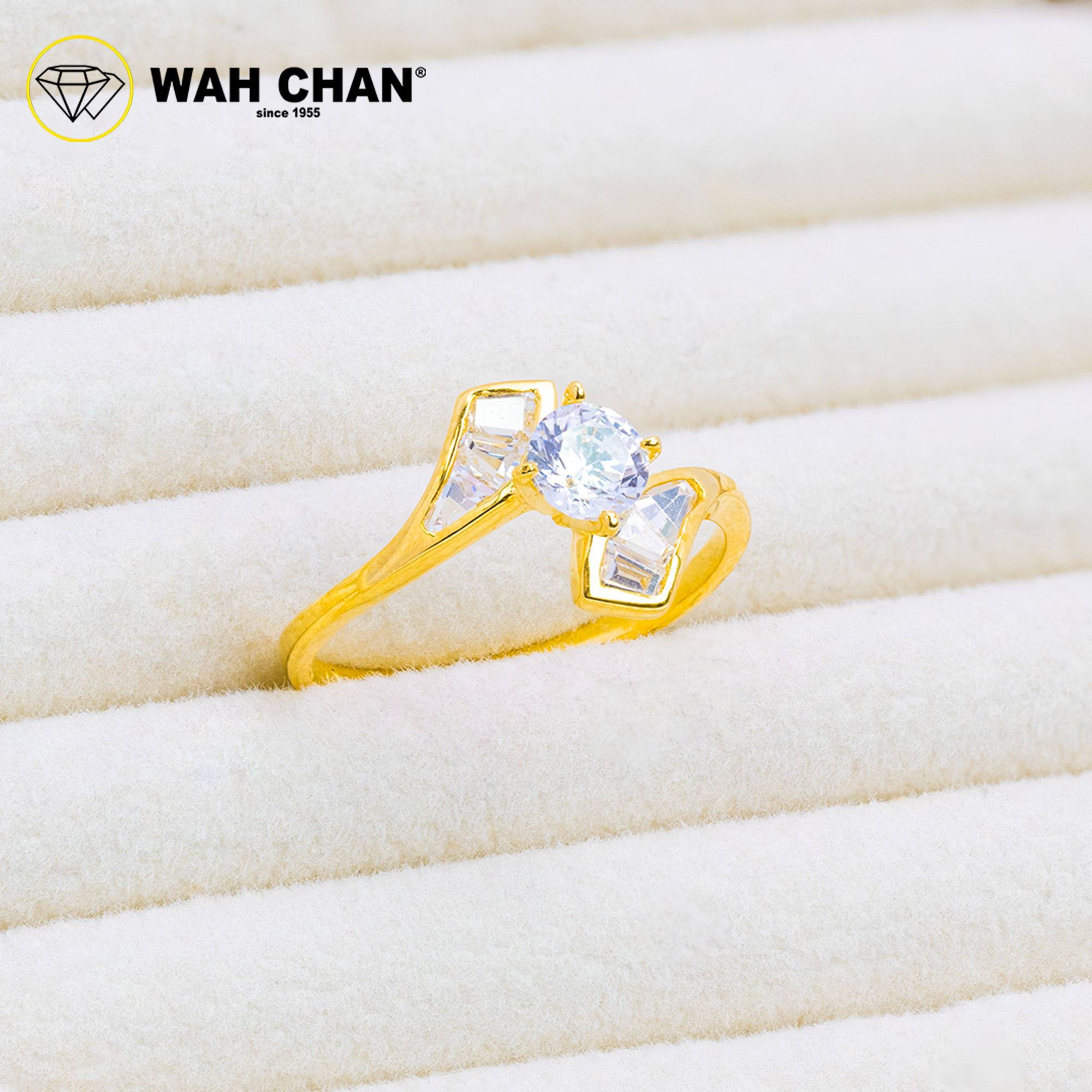 Wah Chan 585/14K Gold Ring - Cincin Zirconia R791 - Image 2
